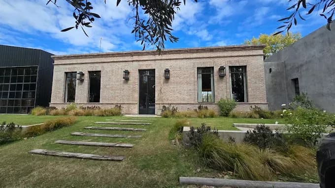 BODEGA FOW & Restó - Cuadro Benegas