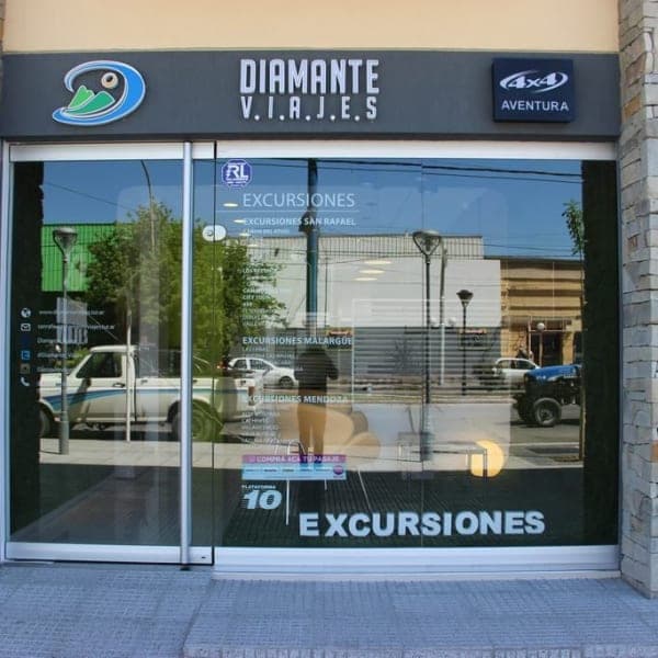 DIAMANTE VIAJES E.V.T. Excursiones Locales y Turismo Emisivo