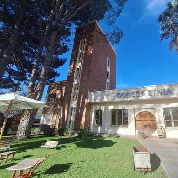 BODEGA ETNIA