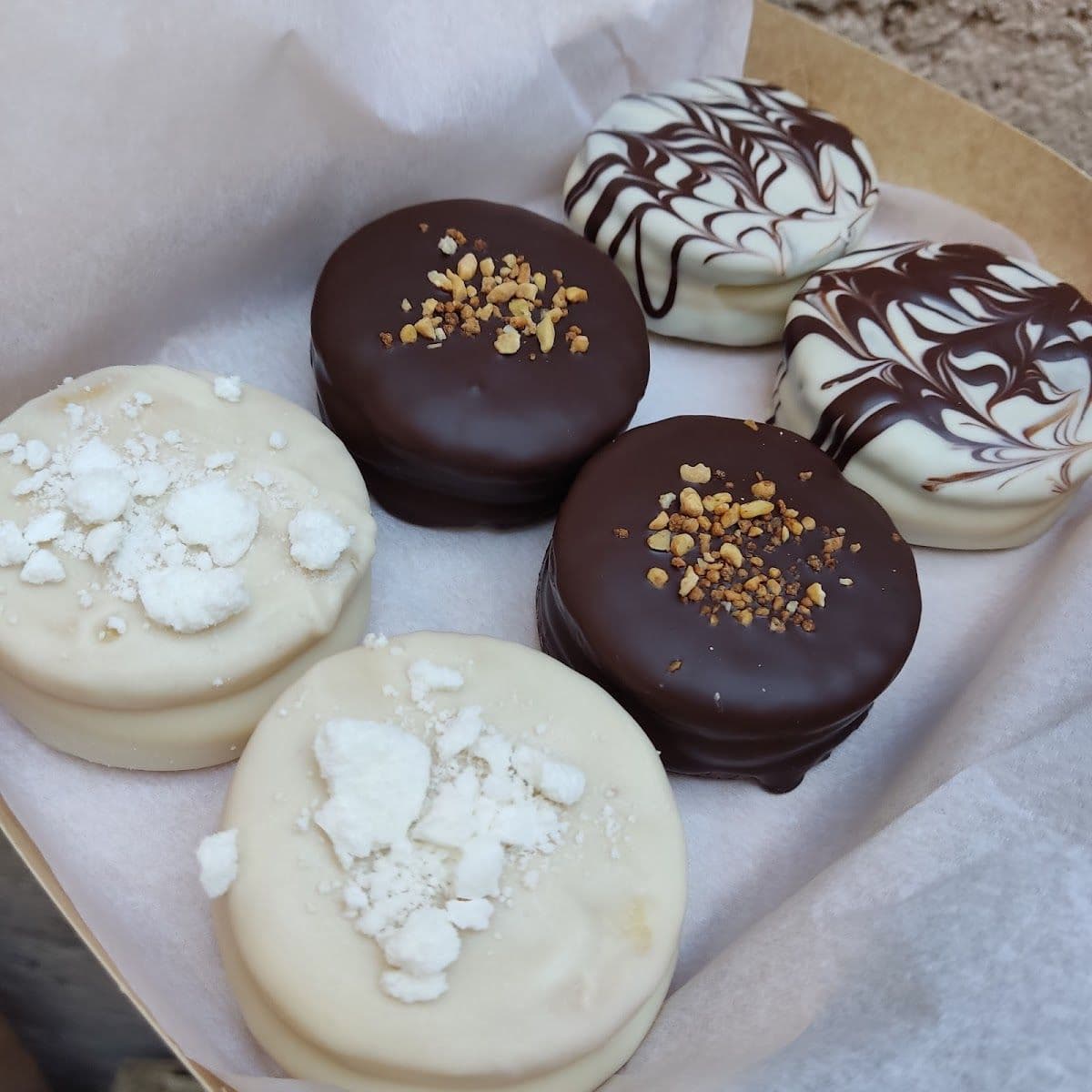 Nández Alfajores Artesanales (no tenemos local. Llamar)