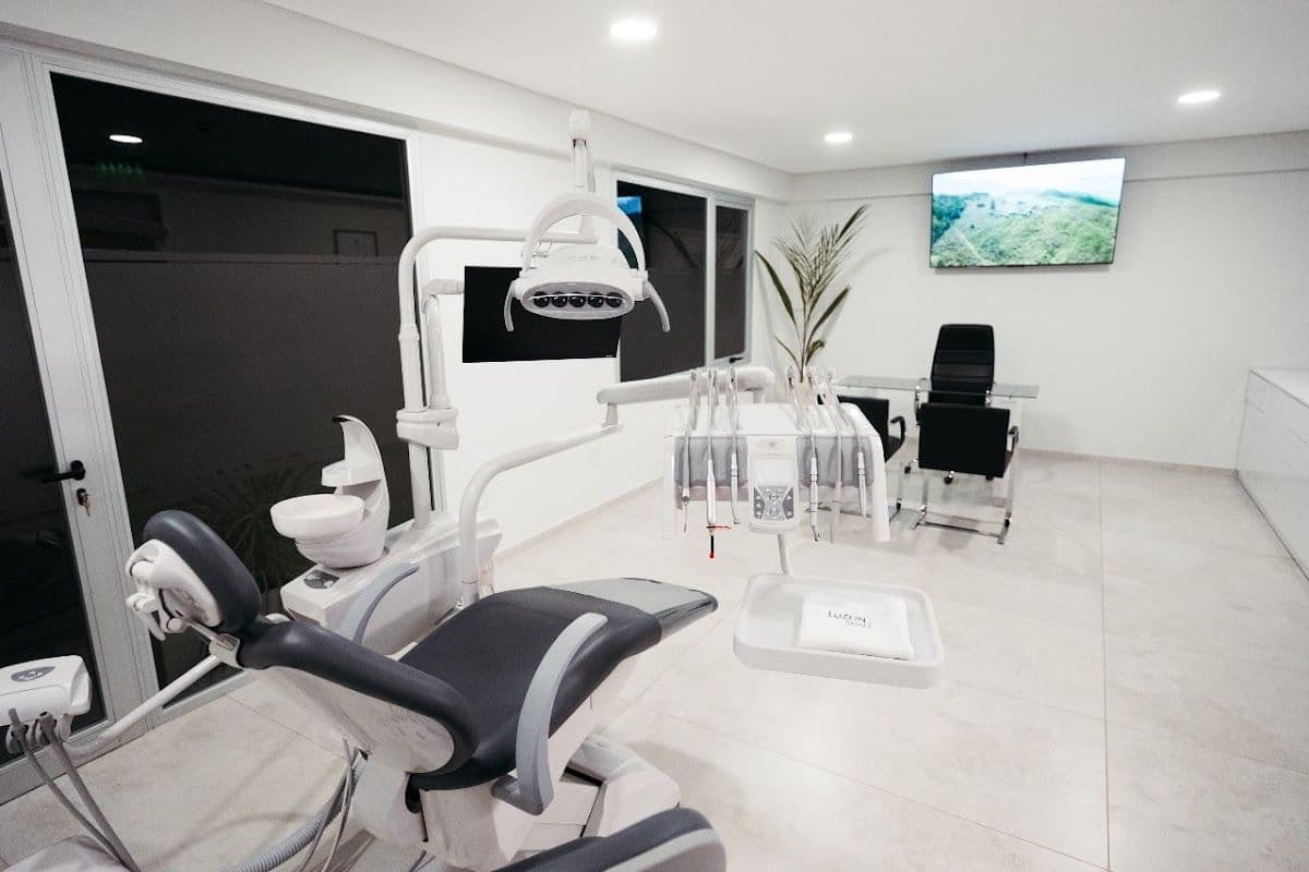 Odontología Luzón Salud (Centro de San Rafael)