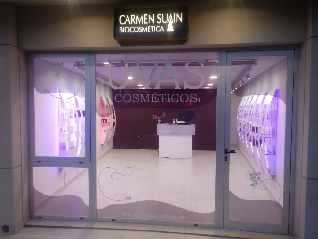 Uvas Cosméticos - Sucursal del centro